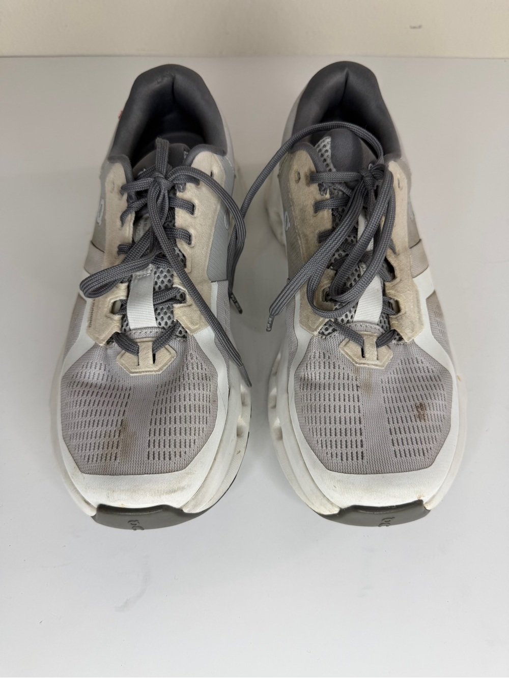 On Cloudrunner 2 Shoes Running Frost White Gray Sneakers Athletic Women’s 7.5 - Picture 13 of 16